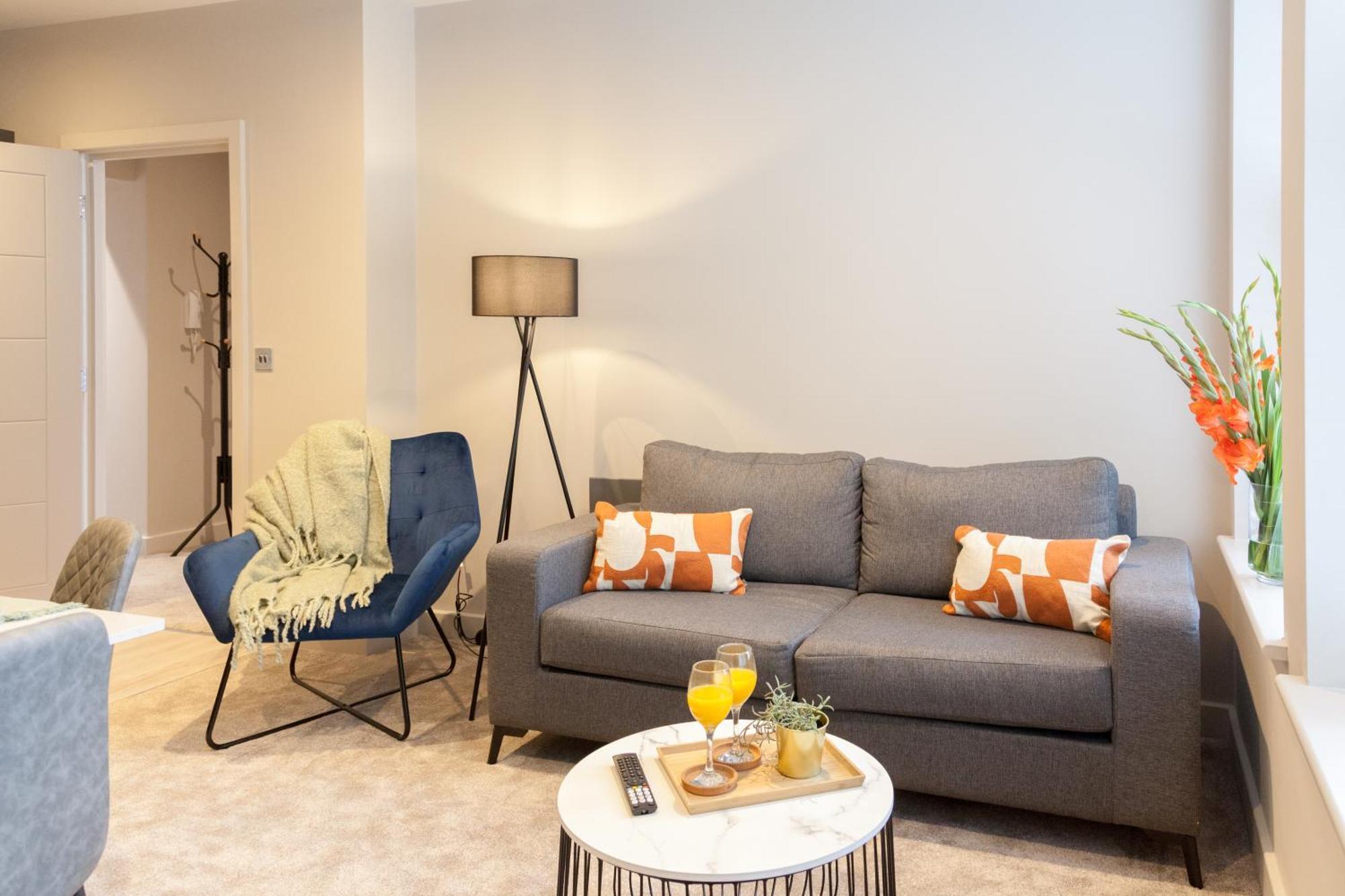 Somers Suites Apartments Leeds  Exterior photo